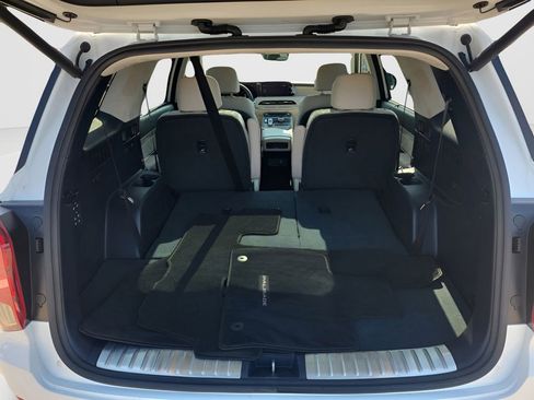 Used 2021 Hyundai Palisade Calligraphy image 13