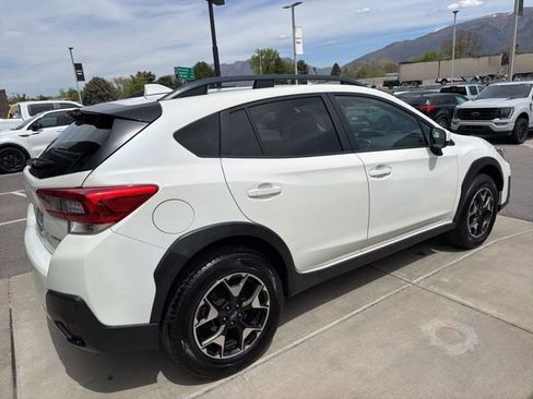 Used 2020 Subaru Crosstrek 2.0i Premium w/ Moonroof Package 2 AWD/4WD image 4