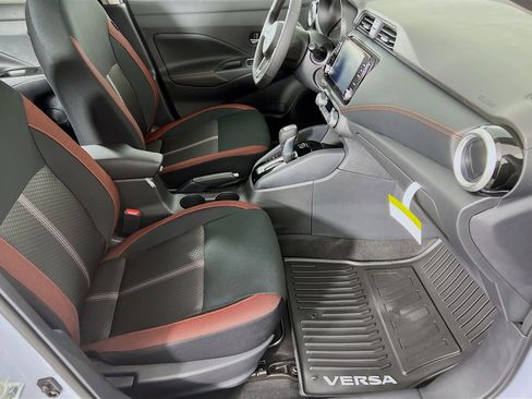 New 2025 Nissan Versa SR w/ Trunk Package image 22