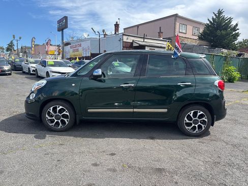 Used 2014 FIAT 500L Lounge FWD image 3