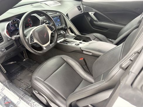 Used 2019 Chevrolet Corvette Stingray Coupe w/ Carbon Flash Badge Package RWD image 14