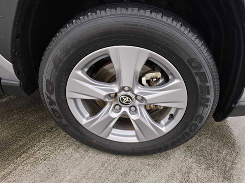 Certified 2025 Toyota RAV4 XLE image 9