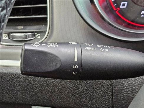 Used 2019 Dodge Charger SXT w/ Driver Confidence Group RWD image 21