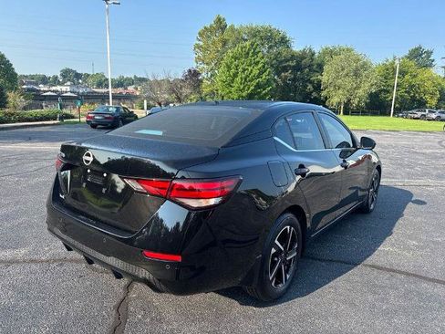 Certified 2025 Nissan Sentra SV w/ Trunk Package FWD image 7