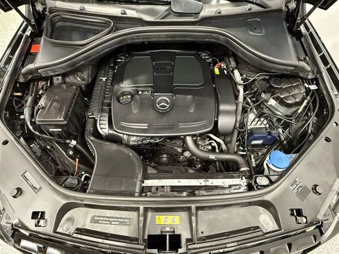 Used 2014 Mercedes-Benz ML 350 4MATIC w/ Premium 1 Package image 48