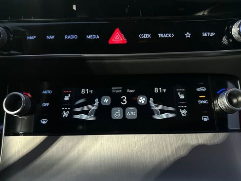 New 2026 Genesis GV70 3.5T Sport Advanced image 19