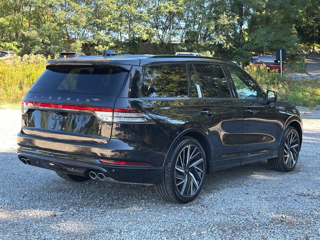 New 2026 Lincoln Aviator Black Label w/ Jet Appearance Package AWD/4WD image 34