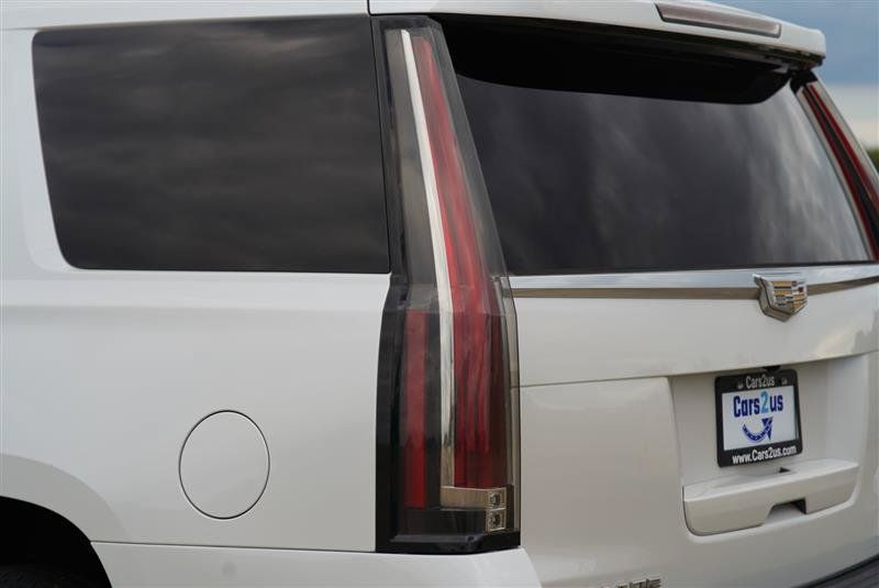 Used 2016 Cadillac Escalade Platinum AWD/4WD image 36