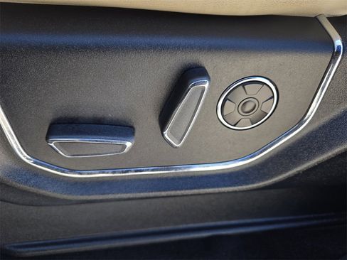 Used 2021 Ford Expedition Platinum image 26