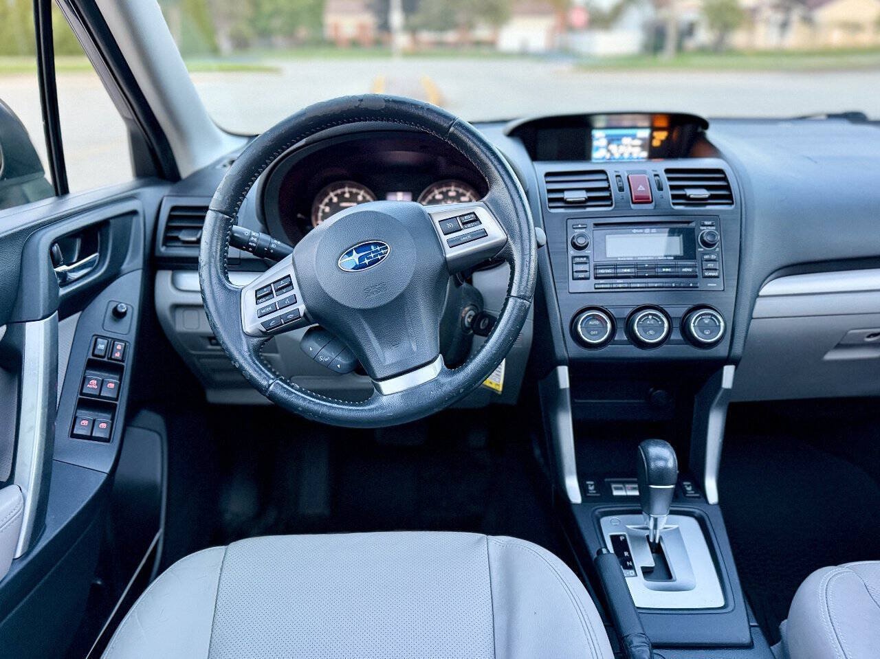 Used 2014 Subaru Forester 2.5i Limited AWD/4WD image 24