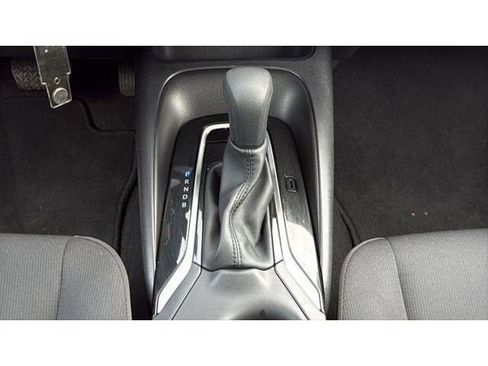 Certified 2026 Toyota Corolla LE FWD image 25