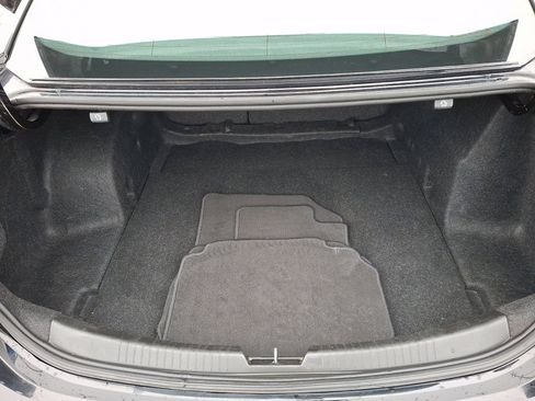 Used 2022 Chevrolet Malibu LT image 18