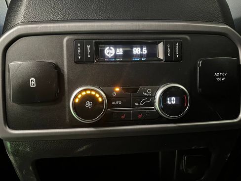 Used 2018 Ford Expedition Max Platinum AWD/4WD image 49