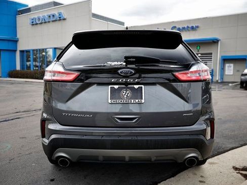 Used 2024 Ford Edge Titanium image 9
