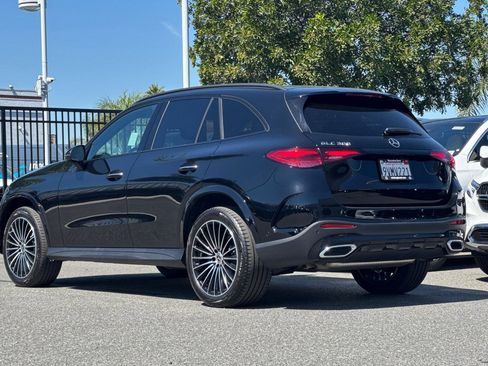 Certified 2025 Mercedes-Benz GLC 300 image 6