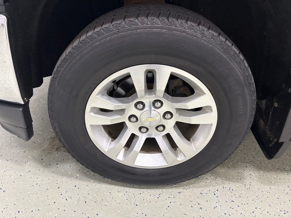 Used 2019 Chevrolet Silverado 1500 LT w/ All Star Edition AWD/4WD image 12
