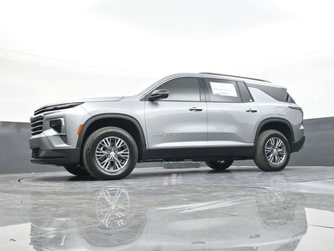 New 2026 Chevrolet Traverse LT w/ Driver Confidence Package image 53