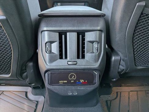 Certified 2025 BMW X3 xDrive30i w/ Convenience Package image 18