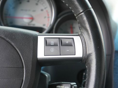 Used 2009 Dodge Challenger SRT8 RWD image 13