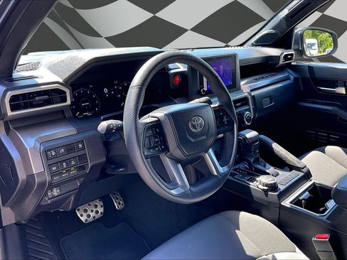Used 2024 Toyota Tacoma TRD Sport w/ TRD Sport Upgrade Package AWD/4WD image 13