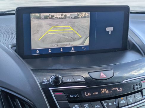 Used 2021 Acura RDX FWD w/ Technology Package image 18