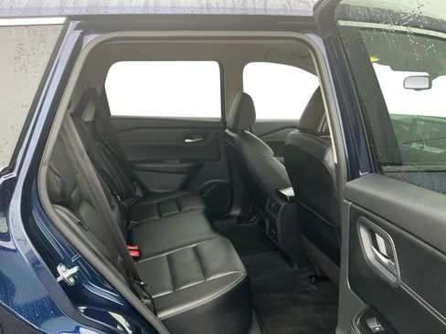 Used 2026 Nissan Rogue SL image 23