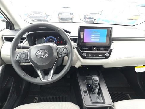 New 2026 Toyota Corolla Cross LE image 9