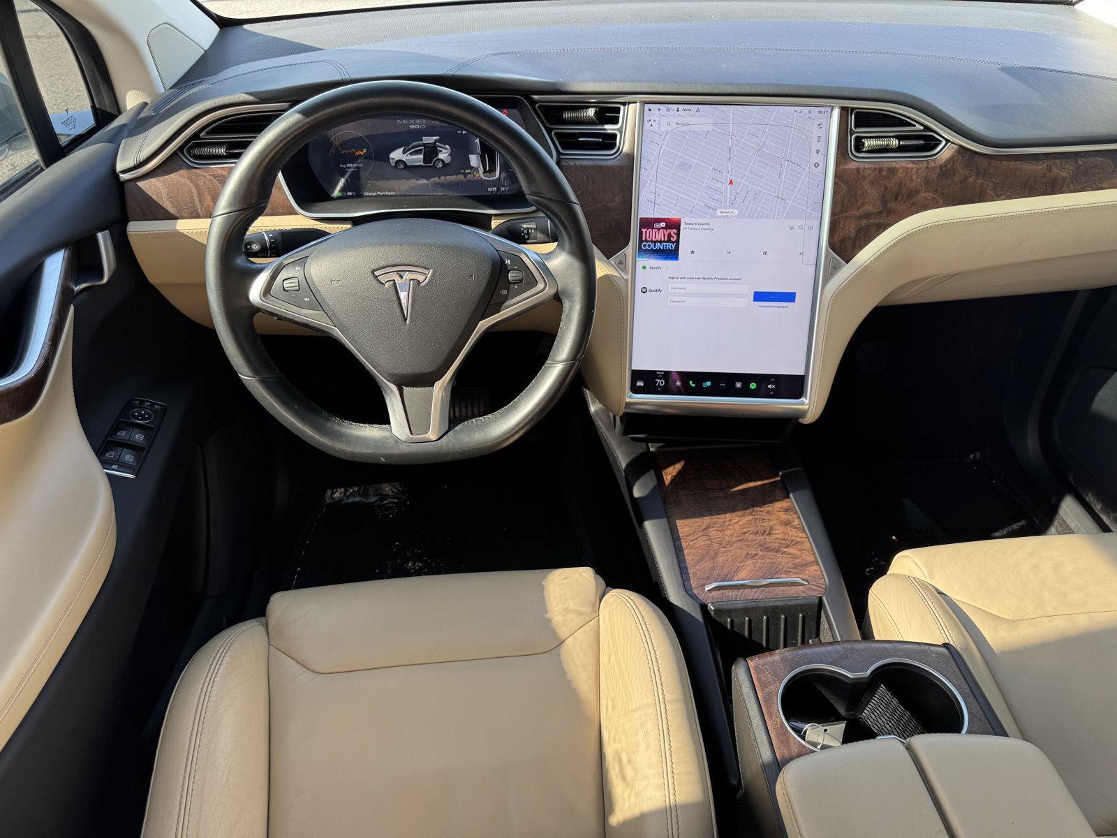 Used 2016 Tesla Model X 90D AWD/4WD image 34