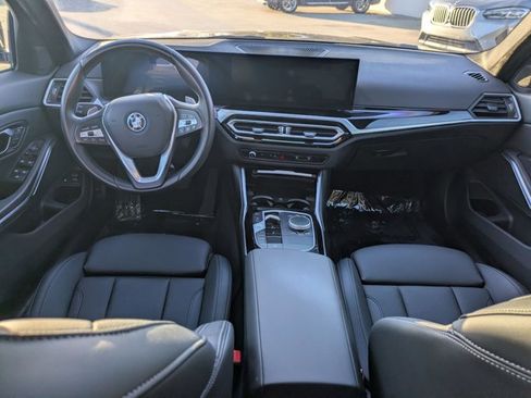 Certified 2024 BMW 330e 330e w/ Convenience Package image 18