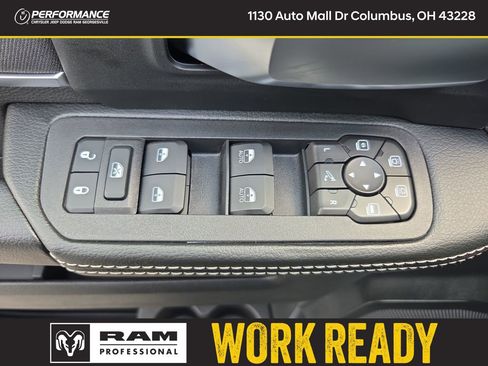 New 2026 RAM 2500 Big Horn AWD/4WD image 19