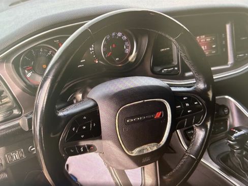 Used 2017 Dodge Challenger R/T RWD image 12