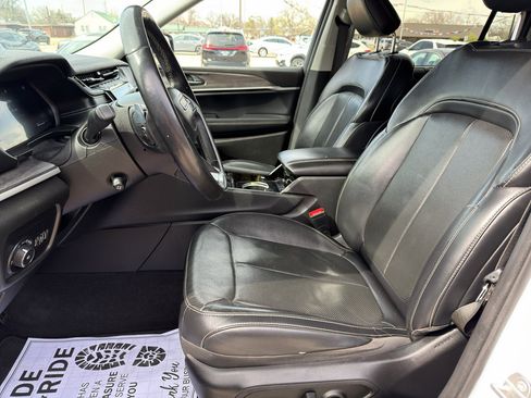 Used 2021 Jeep Grand Cherokee L Limited w/ Luxury Tech Group II image 9