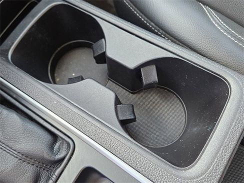 Used 2019 Ford Escape SEL image 21