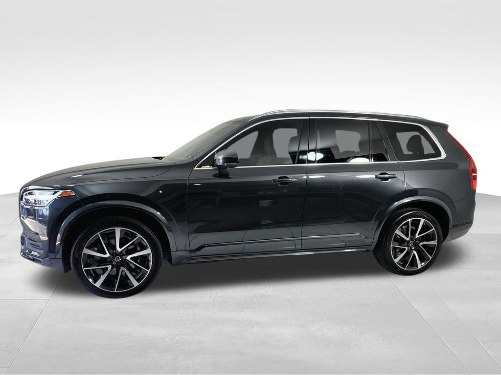 Used 2022 Volvo XC90 T6 Momentum w/ Protection Package Premier AWD/4WD image 5
