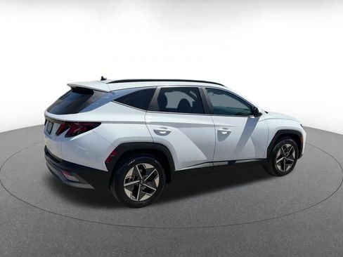 Used 2025 Hyundai Tucson SEL FWD image 14