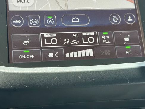Certified 2025 Subaru Forester Limited AWD/4WD image 24