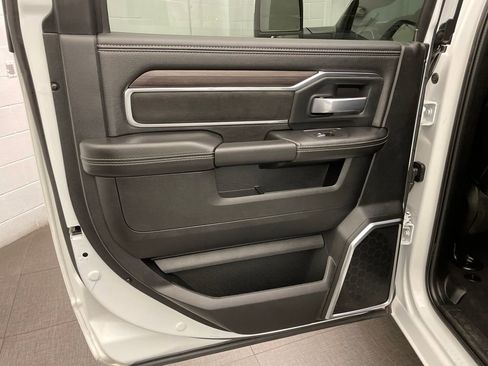 Certified 2025 RAM 2500 Laramie w/ Night Edition AWD/4WD image 27