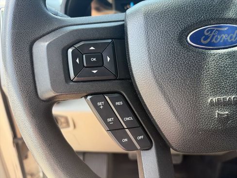 Used 2015 Ford F150 XLT RWD image 21