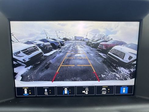 Used 2023 GMC Terrain AT4 w/ Infotainment Package II image 30