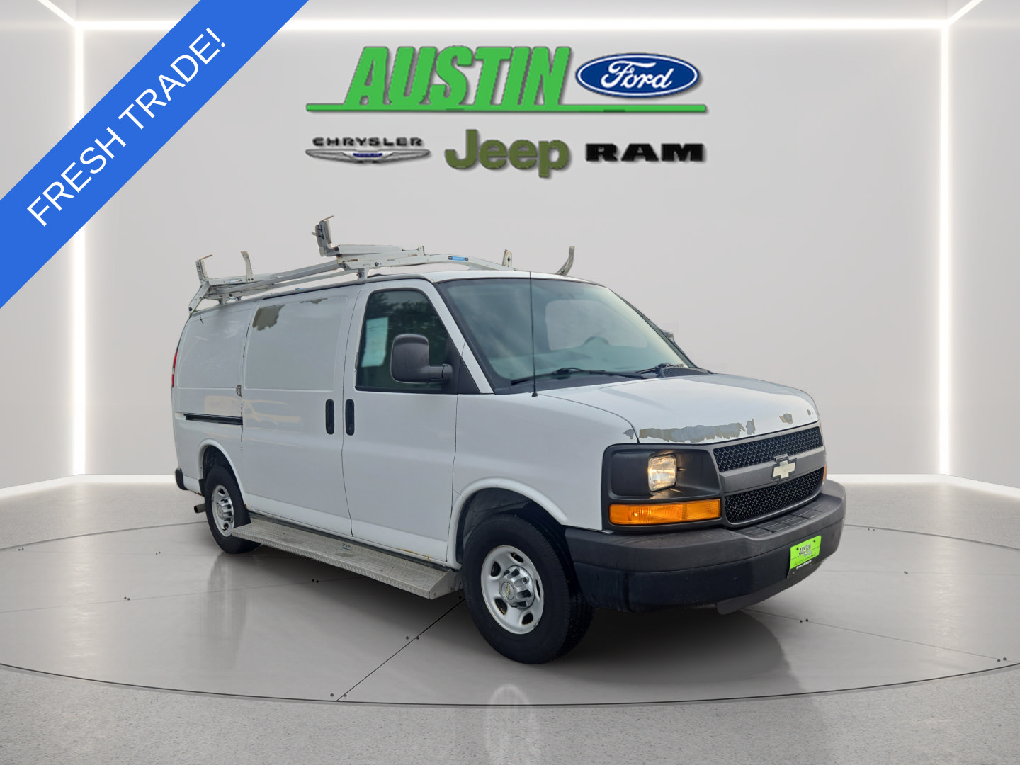 Used 2012 Chevrolet Express 2500 RWD image 7