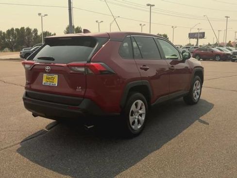 Used 2025 Toyota RAV4 LE AWD/4WD image 8