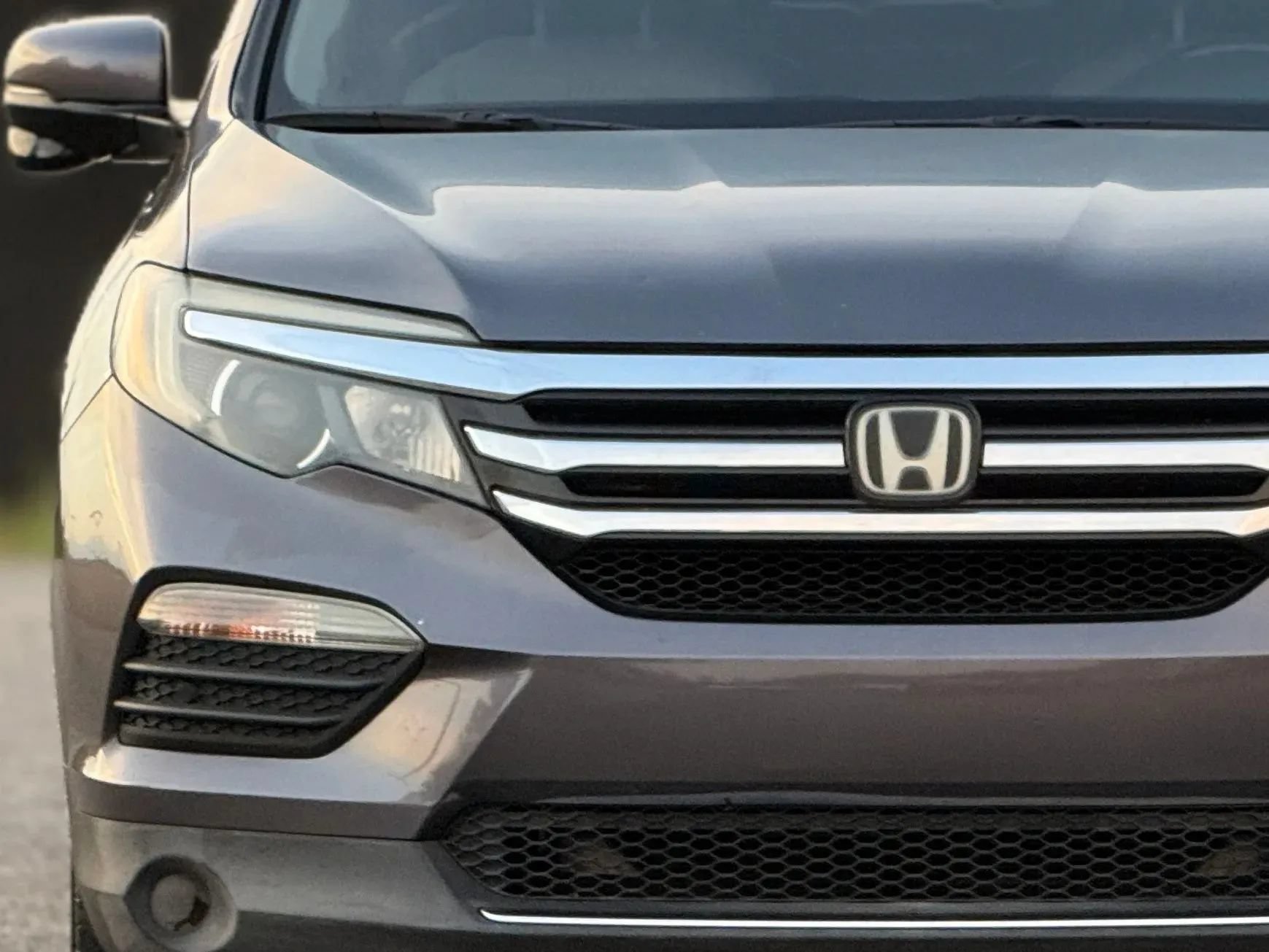 Used 2017 Honda Pilot Touring image 11