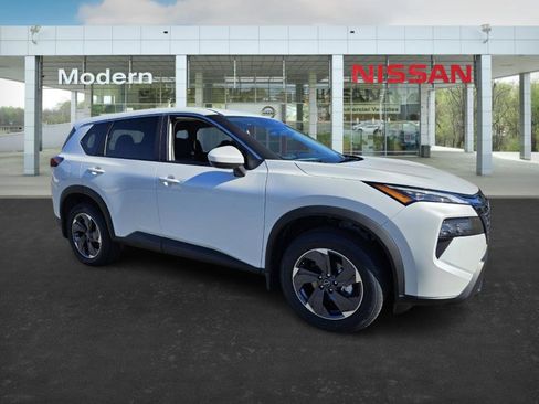 New 2026 Nissan Rogue SV image 2