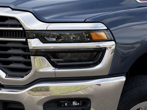 New 2026 RAM 2500 Tradesman AWD/4WD image 14