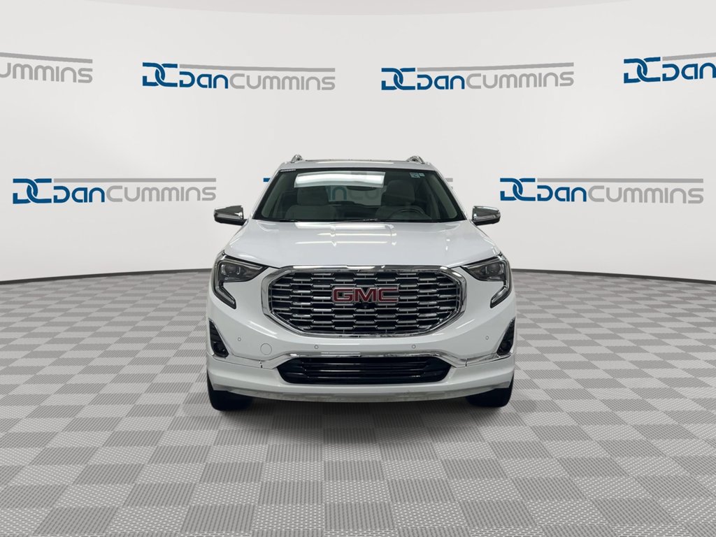 Used 2019 GMC Terrain Denali w/ Advanced Safety Package AWD/4WD image 3