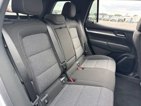 New 2027 GMC Terrain Elevation w/ Technology Package II AWD/4WD image 33