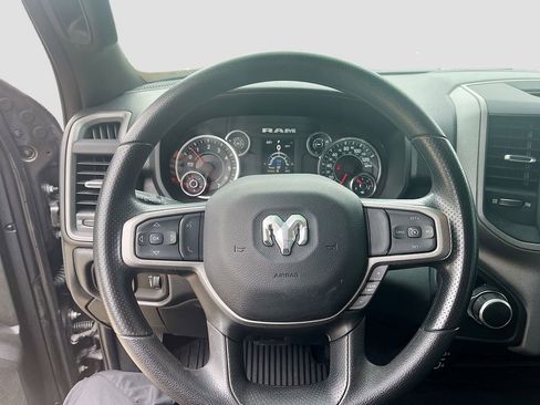 Used 2024 RAM 2500 Tradesman w/ Chrome Appearance Group AWD/4WD image 11