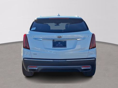 Certified 2024 Cadillac XT5 Premium Luxury w/ LPO, Floor Liner Package image 6