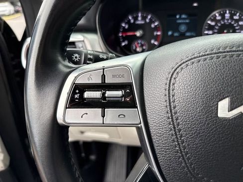 Used 2022 Kia Telluride S AWD/4WD image 25