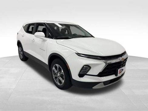 Certified 2025 Chevrolet Blazer LT AWD/4WD image 5
